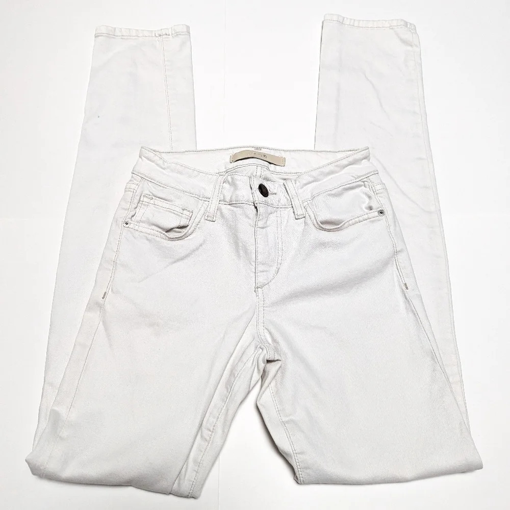 Joe's Jeans Curvy Straight White Pennie Jeans Size 24